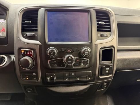 Used 2019 RAM 1500 Express w/ Wheel & Sound Group AWD/4WD image 19