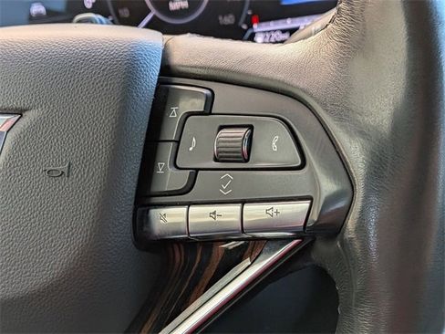 Used 2023 Cadillac Escalade Premium Luxury image 12