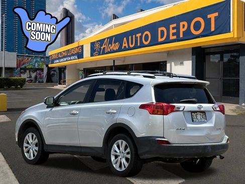 Used 2015 Toyota RAV4 Limited FWD image 3