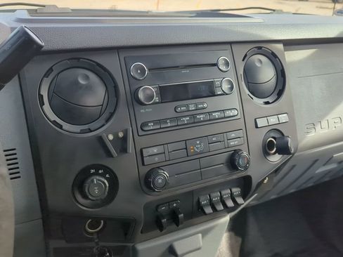 Used 2015 Ford F350 XL image 21