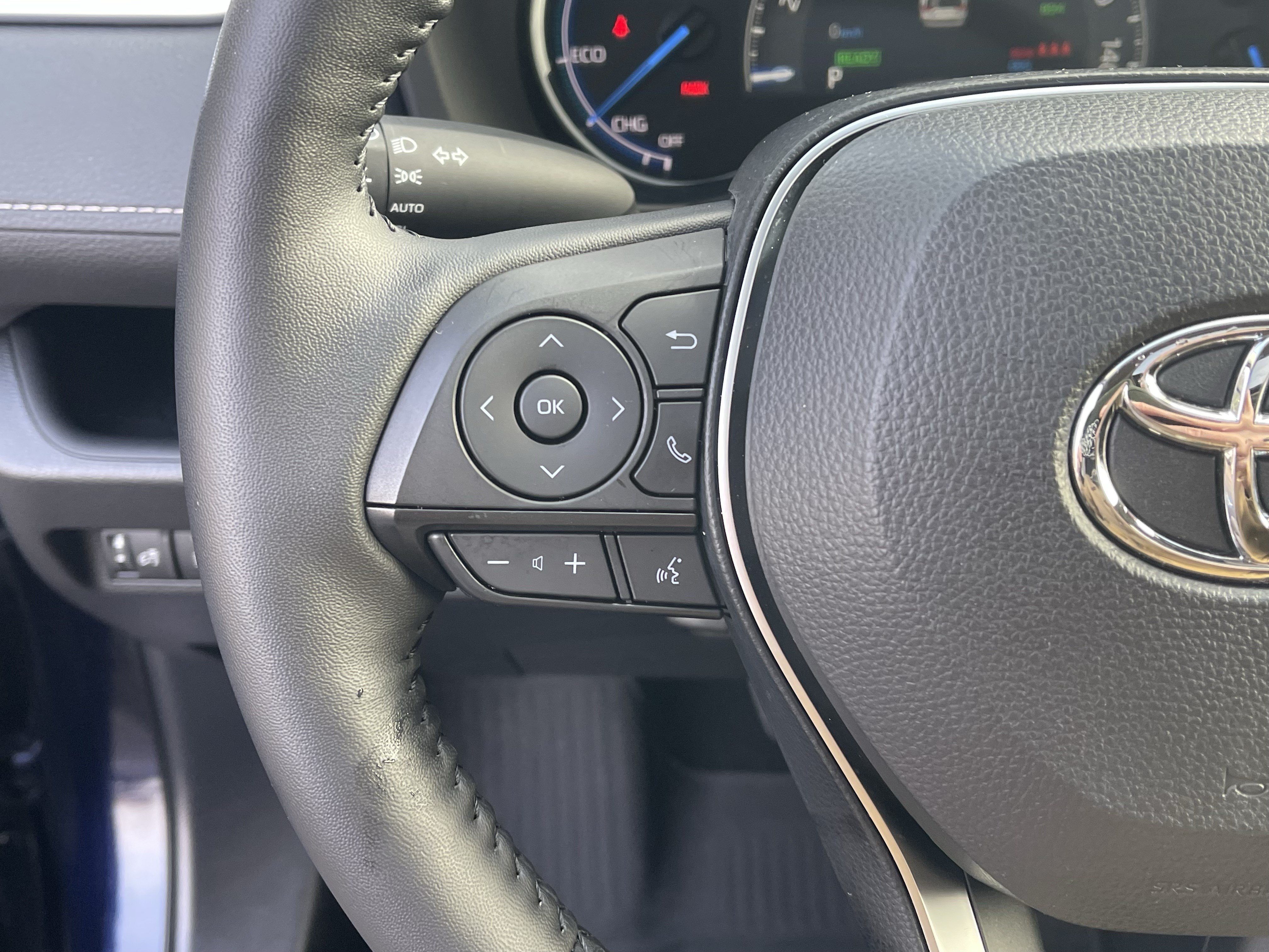 Certified 2025 Toyota RAV4 XLE w/ Convenience Package AWD/4WD image 21