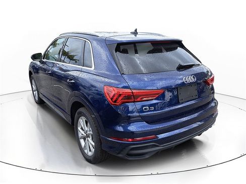 New 2025 Audi Q3 2.0T Premium Plus image 3