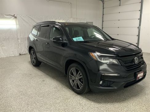 Used 2022 Honda Pilot Sport image 4