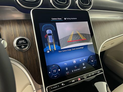 New 2026 Mercedes-Benz GLC 300 4MATIC image 32