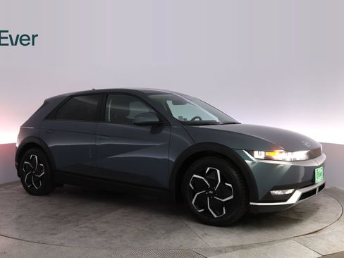 Used 2024 Hyundai Ioniq 5 SEL RWD image 14