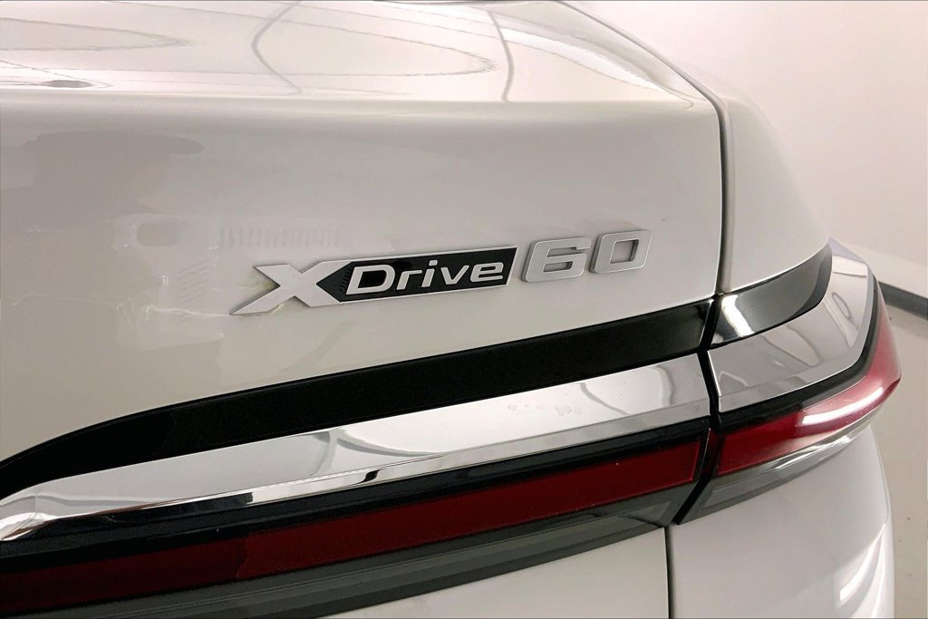 Certified 2023 BMW i7 xDrive60 AWD/4WD image 29