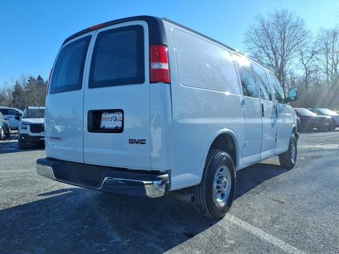 Used 2024 GMC Savana 2500 Work Van w/ Driver Convenience Package image 14
