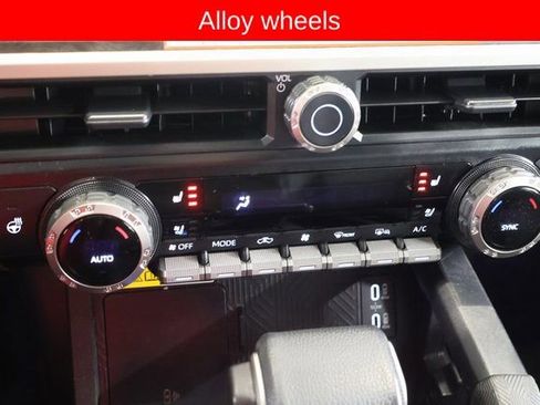 Used 2024 Toyota Tacoma Limited image 24