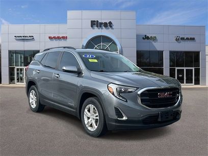 Used 2021 GMC Terrain SLE w/ Driver Convenience Package