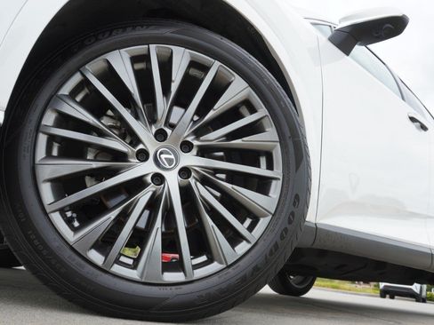 Used 2023 Lexus RX 350 FWD w/ Cold Area Package image 11