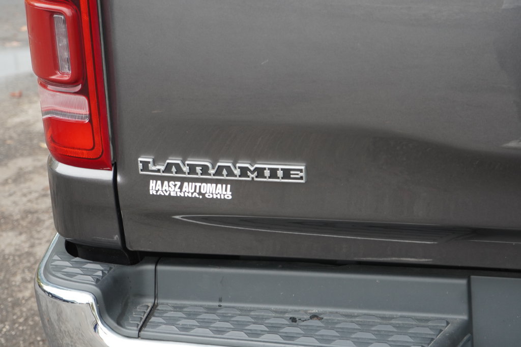 Used 2023 RAM 1500 Laramie AWD/4WD image 7