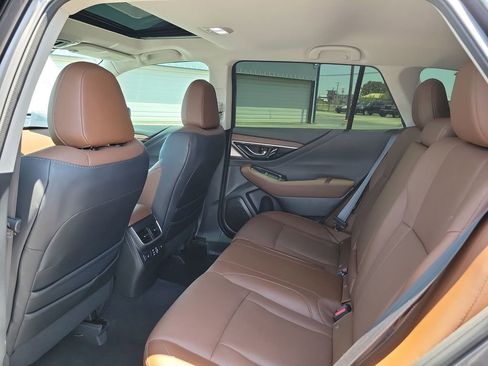 Certified 2025 Subaru Outback Touring XT AWD/4WD image 13