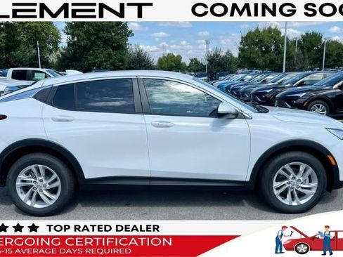 Used 2025 Buick Envista Preferred image 1