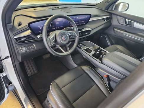 Used 2026 Buick Enclave Preferred FWD image 12