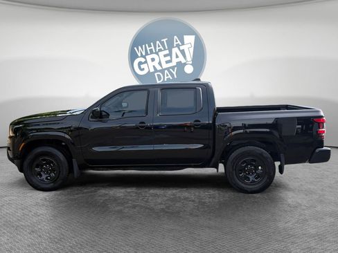 Used 2024 Nissan Frontier S w/ Technology Package RWD image 7