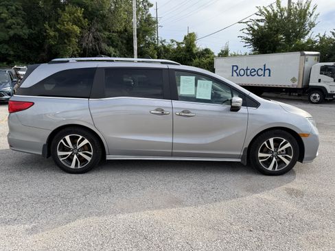 Used 2022 Honda Odyssey Touring image 8