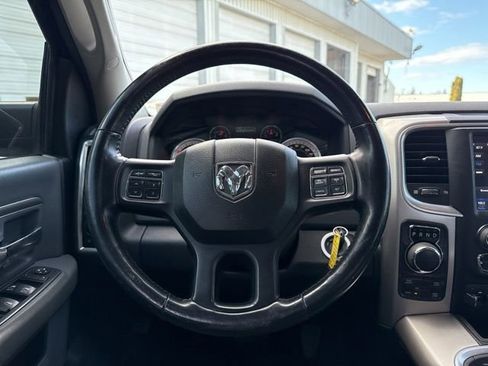 Used 2019 RAM 1500 Big Horn image 22