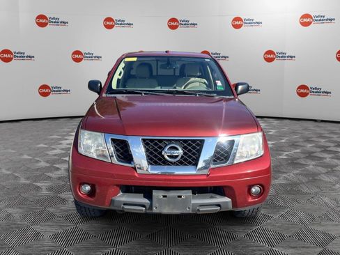 Used 2016 Nissan Frontier SV w/ SV Value Truck Package AWD/4WD image 2