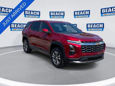 New 2026 Chevrolet Equinox LT w/ Convenience Package II FWD image 2