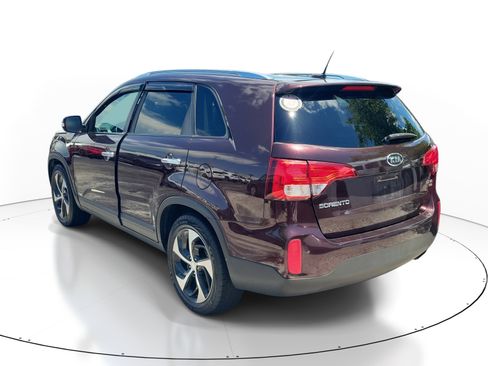 Used 2014 Kia Sorento EX w/ EX V6 Touring Package AWD/4WD image 7