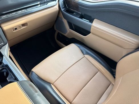 Used 2024 Ford F350 Lariat w/ Lariat Ultimate Package image 15