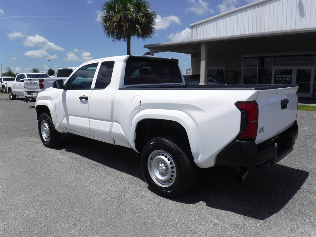 Used 2024 Toyota Tacoma SR RWD image 7