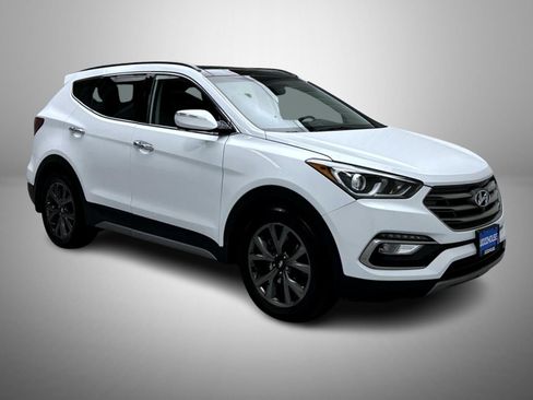 Used 2017 Hyundai Santa Fe Sport w/ Cargo Package AWD/4WD image 3