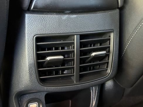 Used 2023 Kia Seltos EX AWD/4WD image 14