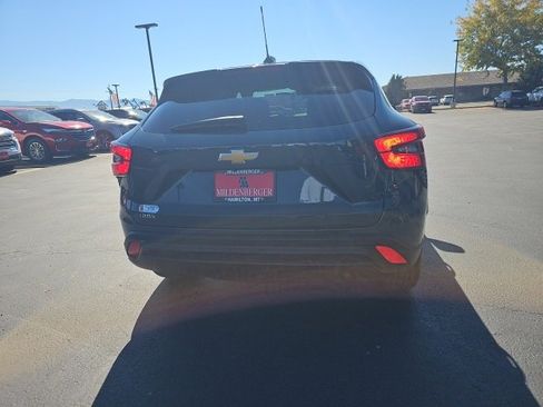 New 2026 Chevrolet Trax LS w/ LS Convenience Package image 53
