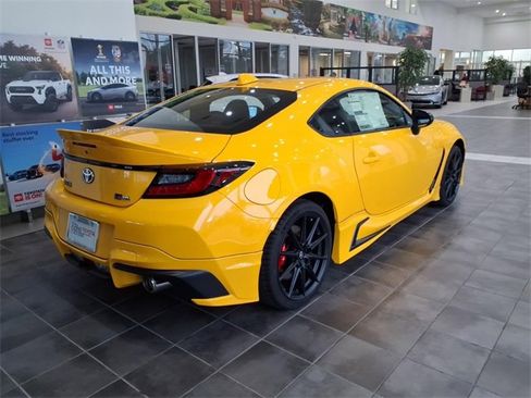 New 2026 Toyota GR86 YUZU Limited w/ GR Aero Kit image 3