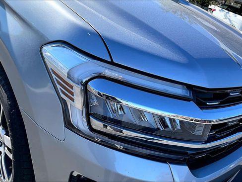 Used 2023 Ford Expedition Limited image 28