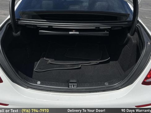 Used 2019 Mercedes-Benz E 300 image 11