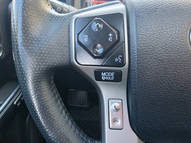 Used 2022 Toyota 4Runner Limited AWD/4WD image 42