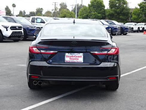 Certified 2025 Toyota Camry SE FWD image 13