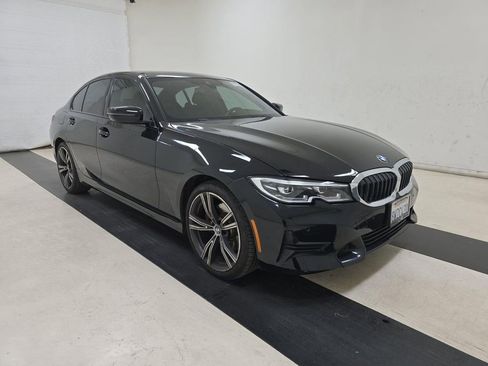 Used 2022 BMW 330i 330i w/ Driving Assistance Package image 2