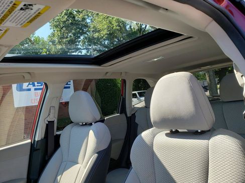 Used 2020 Subaru Forester Premium w/ Popular Package #1 AWD/4WD image 10