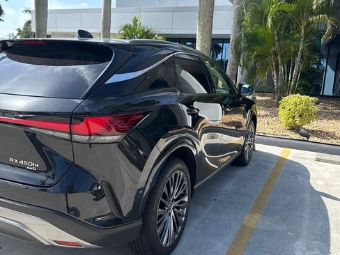 Used 2024 Lexus RX 450h AWD w/ Convenience Package image 7