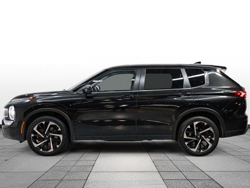 Used 2022 Mitsubishi Outlander ES image 4