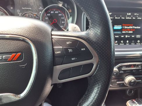 Used 2022 Dodge Charger Scat Pack w/ Plus Group RWD image 17