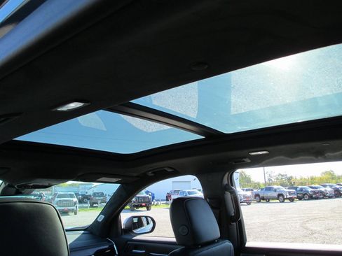 New 2026 GMC Acadia Denali Ultimate image 12