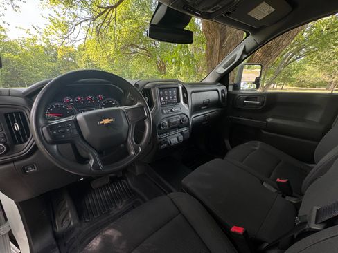 Used 2023 Chevrolet Silverado 1500 W/T w/ WT Value Package image 11