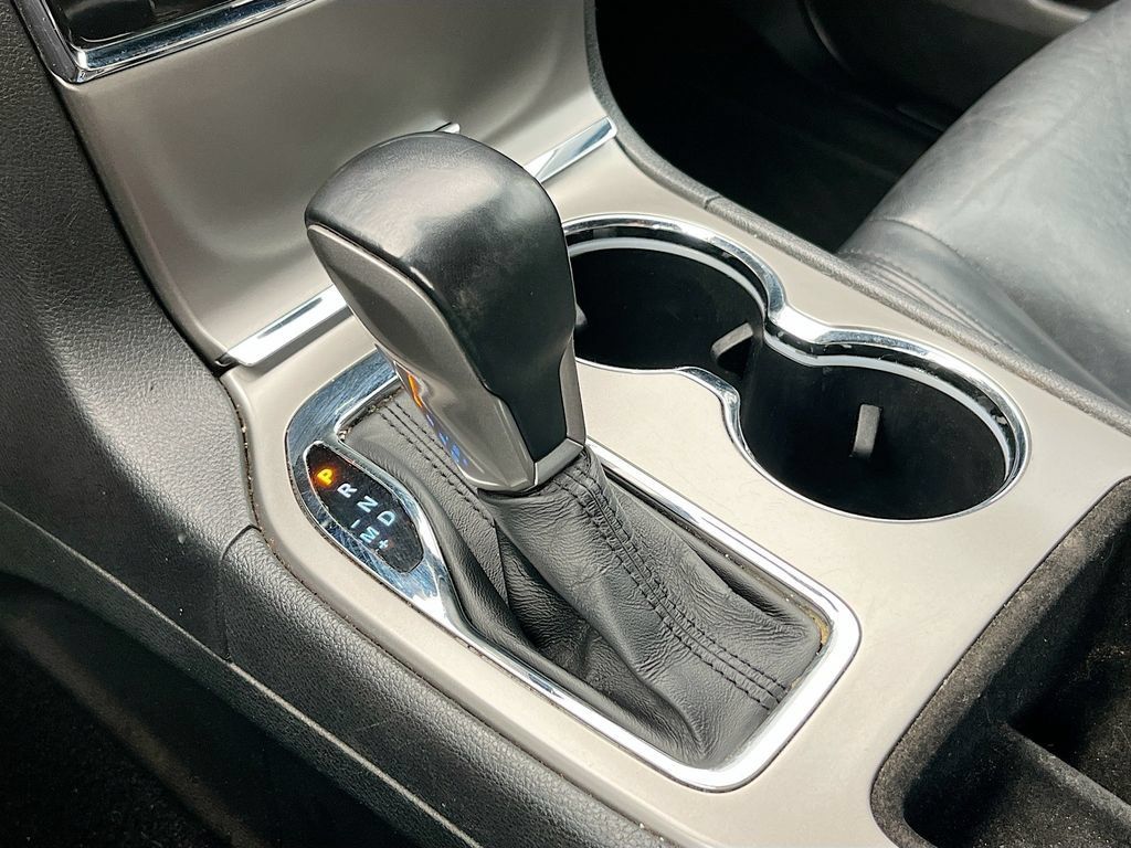 Used 2021 Jeep Grand Cherokee Limited RWD image 17