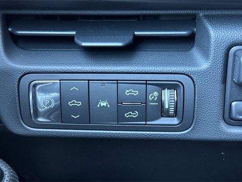 New 2025 GMC Sierra EV Denali image 30