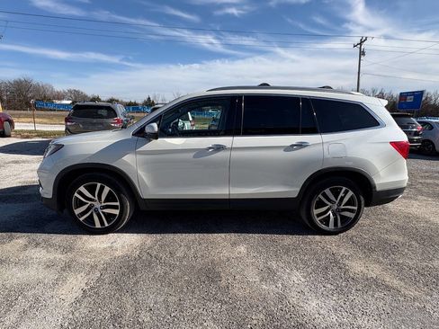 Used 2016 Honda Pilot Elite image 7
