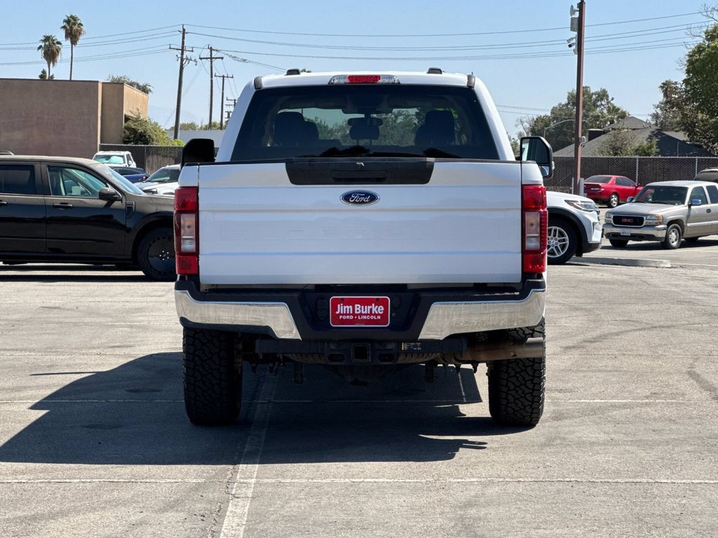 Certified 2020 Ford F250 XLT AWD/4WD image 4