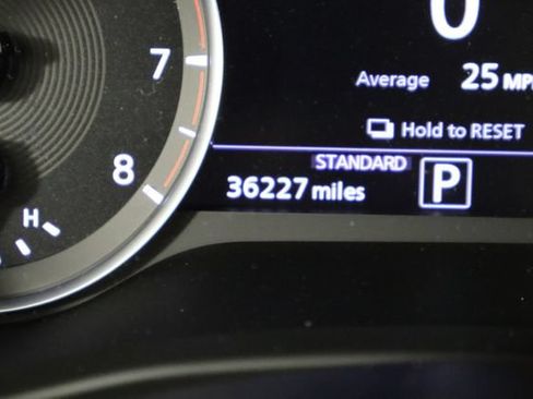 Used 2023 INFINITI QX50 Luxe FWD image 38