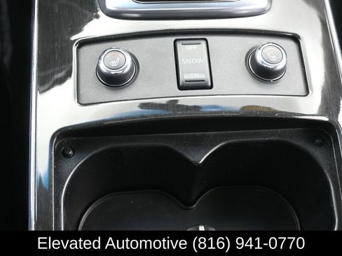 Used 2017 INFINITI QX70 AWD image 22