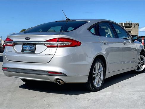 Used 2018 Ford Fusion S FWD image 22