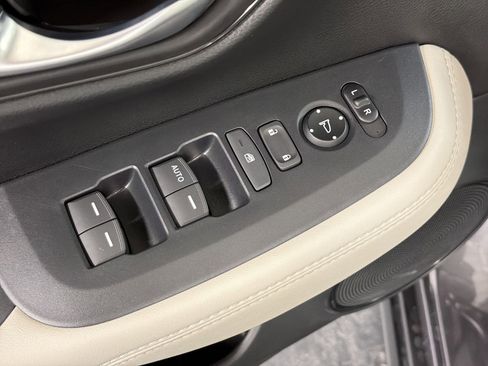 New 2027 Honda HR-V LX image 20