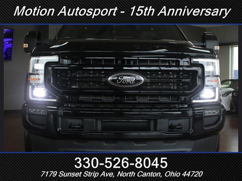 Used 2022 Ford F250 Lariat w/ Black Appearance Package AWD/4WD image 45
